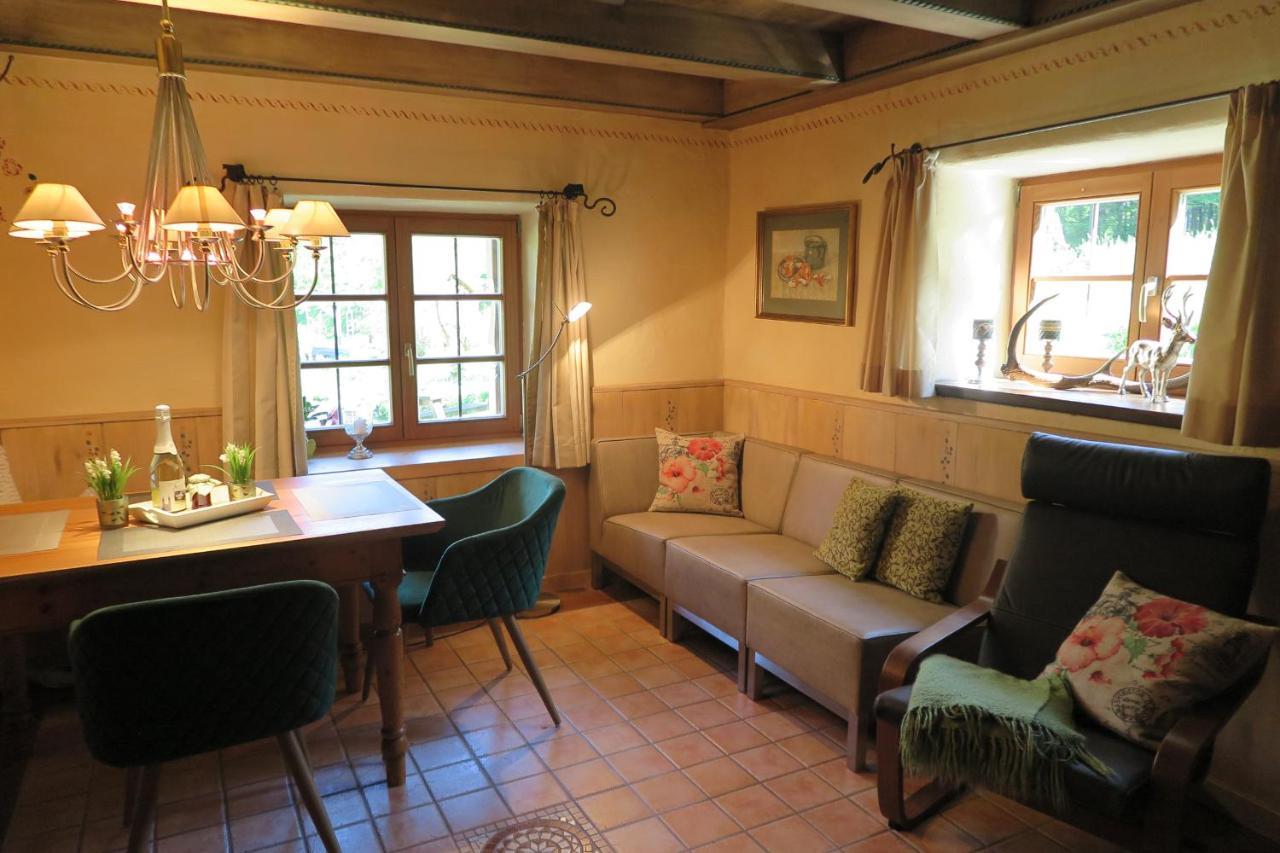 Ferienwohnungen Haus Waldwinkel Aschau im Chiemgau Exteriör bild